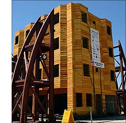 NEES-Soft Project Tests Strong Frame Special Moment Frame to Validate Seismic Retrofit Solutions for Soft-Story Buildings